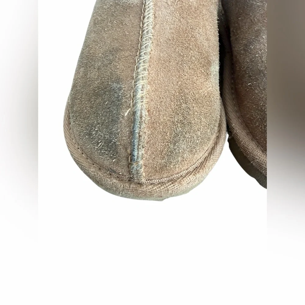 Chestnut UGG‎ Kids Brown Suede Slippers